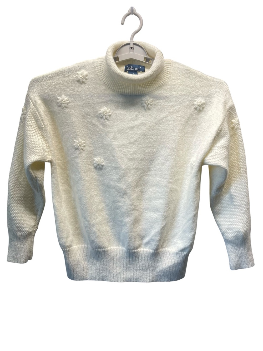 Lark & Grey Woman’s Sz M Ivory Mock Neck Pullover Knit Sweater Raised 3D Floral